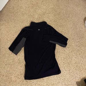 LULULEMON QUARTER ZIP